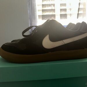 Nike SB Delta Force Vulc - size 10.5 men’s (US)